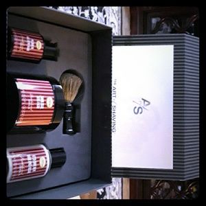 The Art of Shaving Kit ( New) never used.